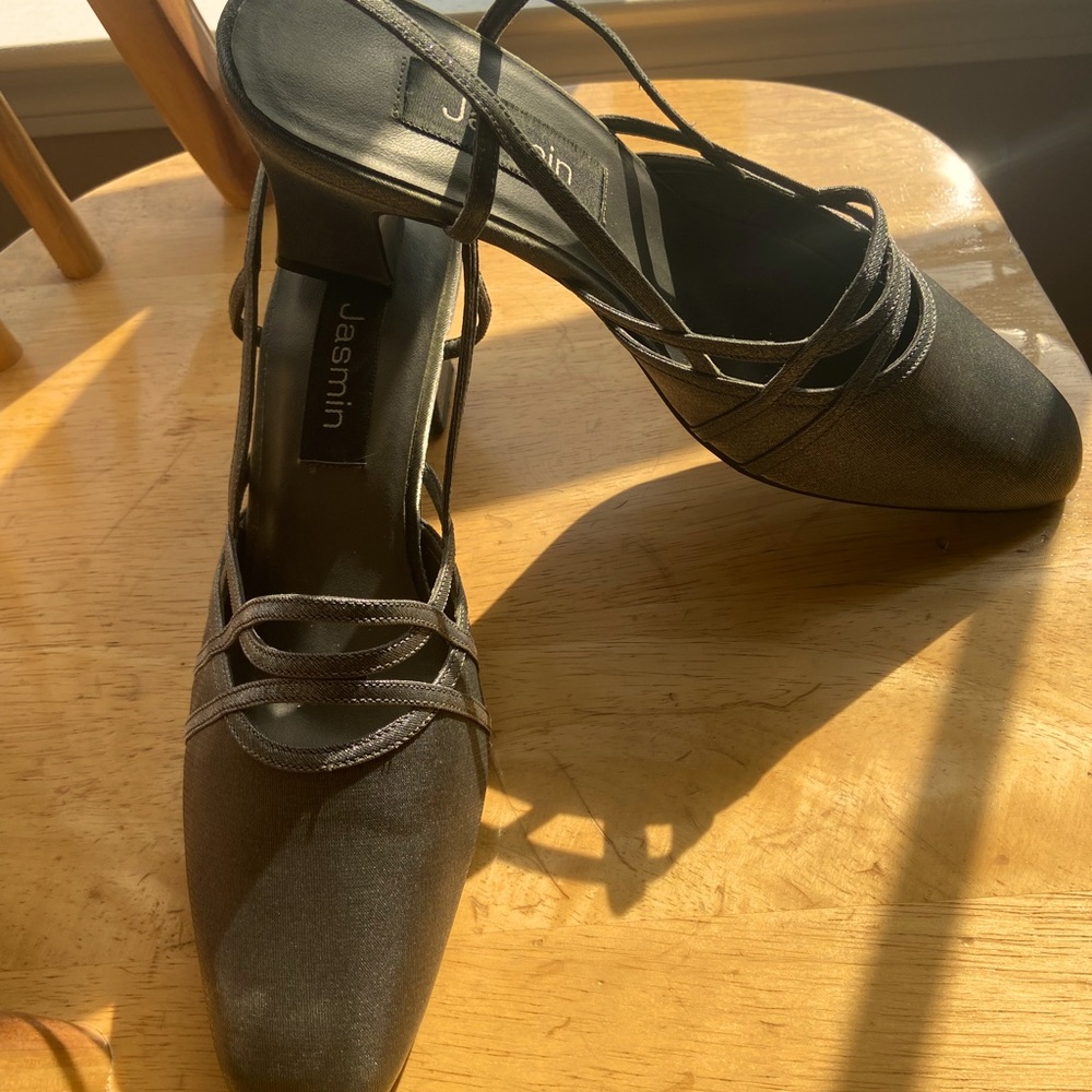 Jasmin Silver Sling Heels